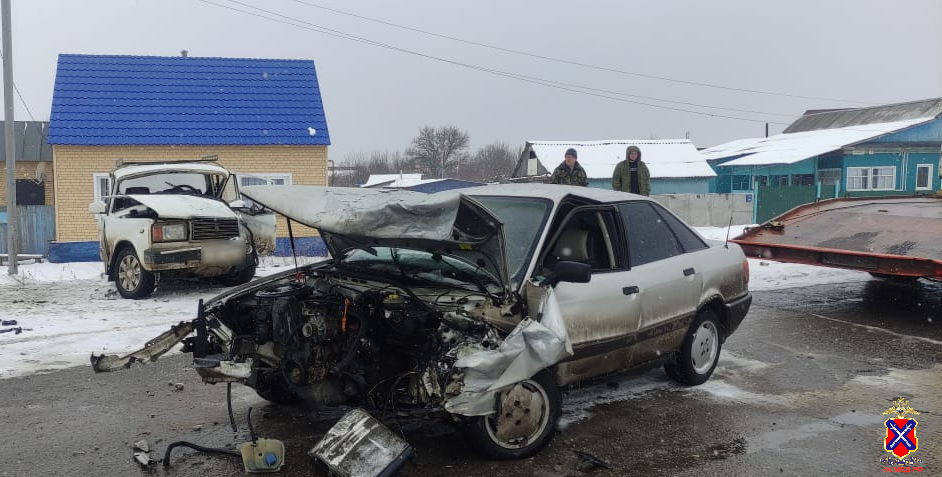 В Волгоградской области пьяный водитель устроил ДТП на угнанном «Ауди»